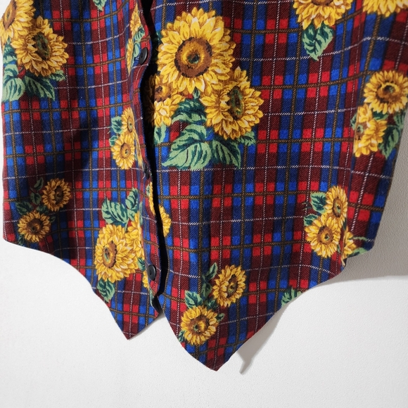 Vintage plaid and sunflower 🌻 vest - Picture 4 of 7